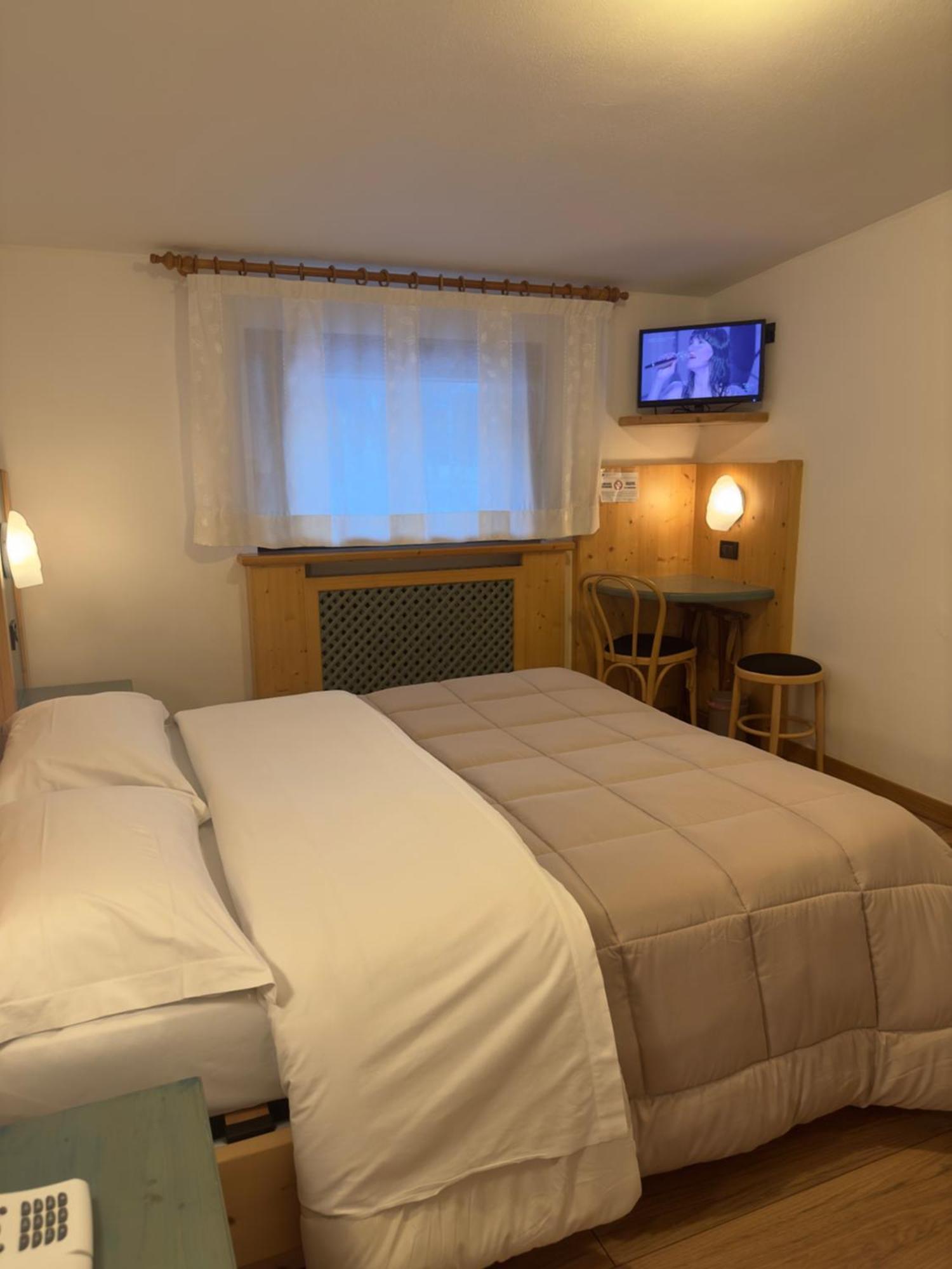 Hotel Zeni Madonna di Campiglio Exterior photo